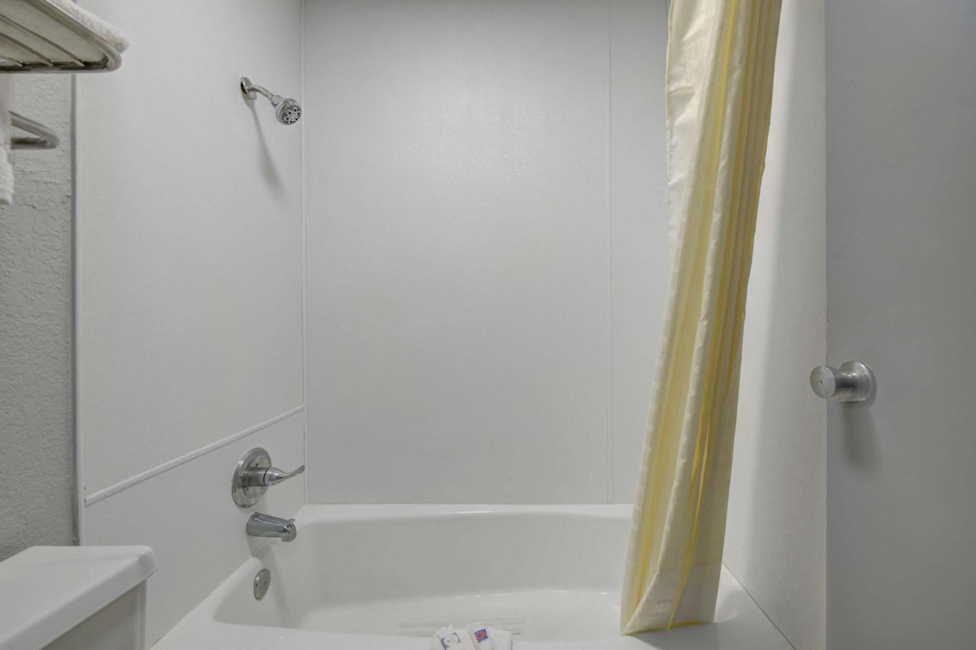 Motel 6 Chickasha, Ok Ngoại thất bức ảnh