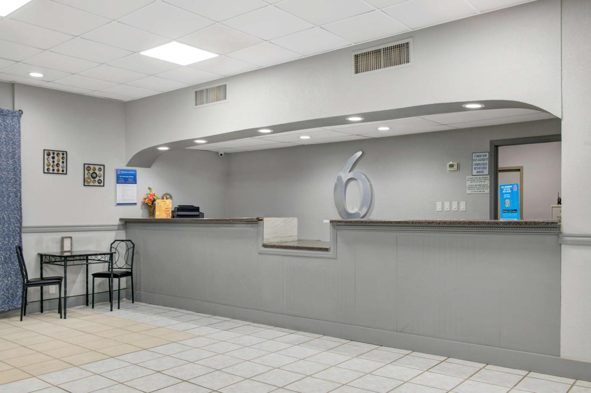 Motel 6 Chickasha, Ok Ngoại thất bức ảnh