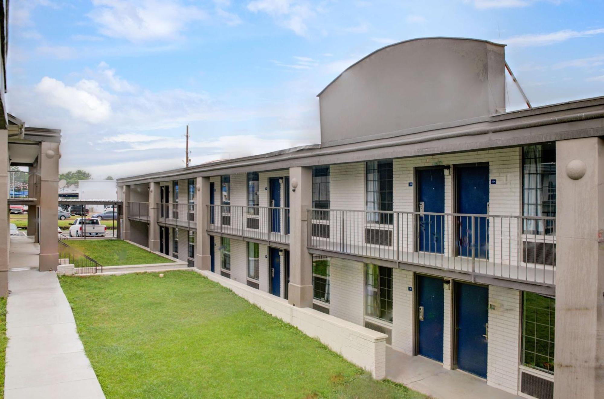 Motel 6 Chickasha, Ok Ngoại thất bức ảnh